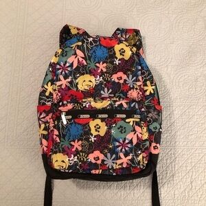 LeSportsac floral nylon backpack laptop bag gym bag commuter bag school bag.